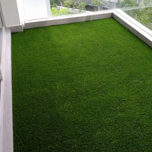 Balcony artifical grass