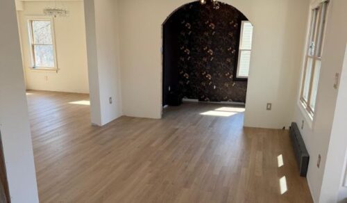 Luxury vinyl Flooring in apartment