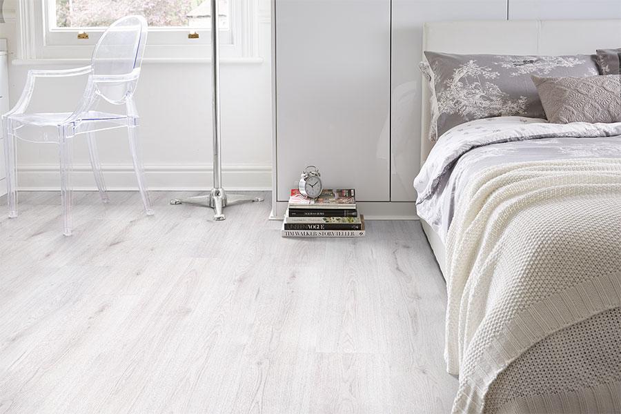 White Oak Laminate Flooring